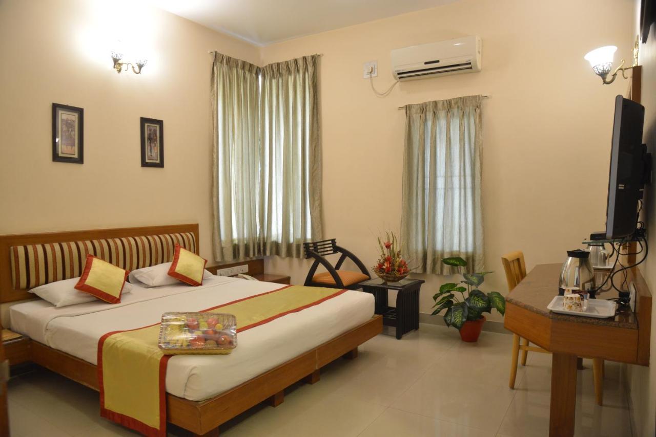Hotel Pai Vista, Kr Road Bangalore Esterno foto