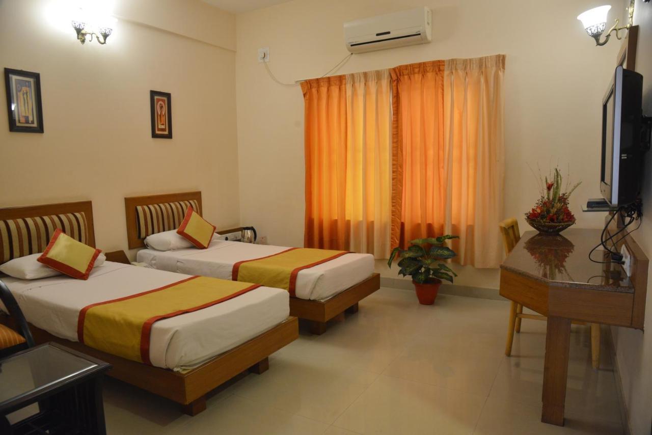 Hotel Pai Vista, Kr Road Bangalore Esterno foto